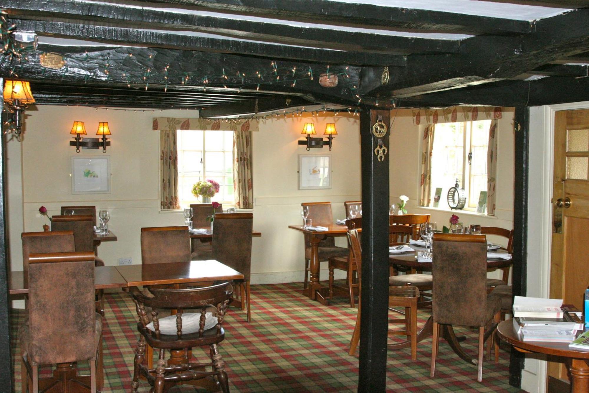 The Nags Head Hotel Great Missenden Esterno foto
