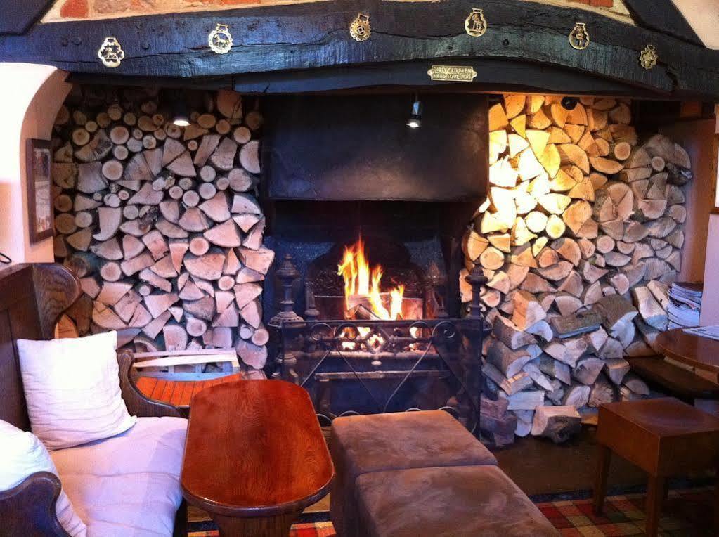 The Nags Head Hotel Great Missenden Esterno foto